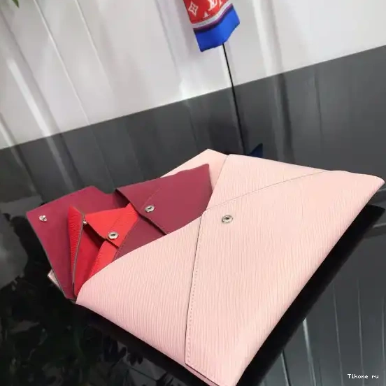 Affordable POCHETTE VUITTON KIRIGAMI LOUIS 0703
